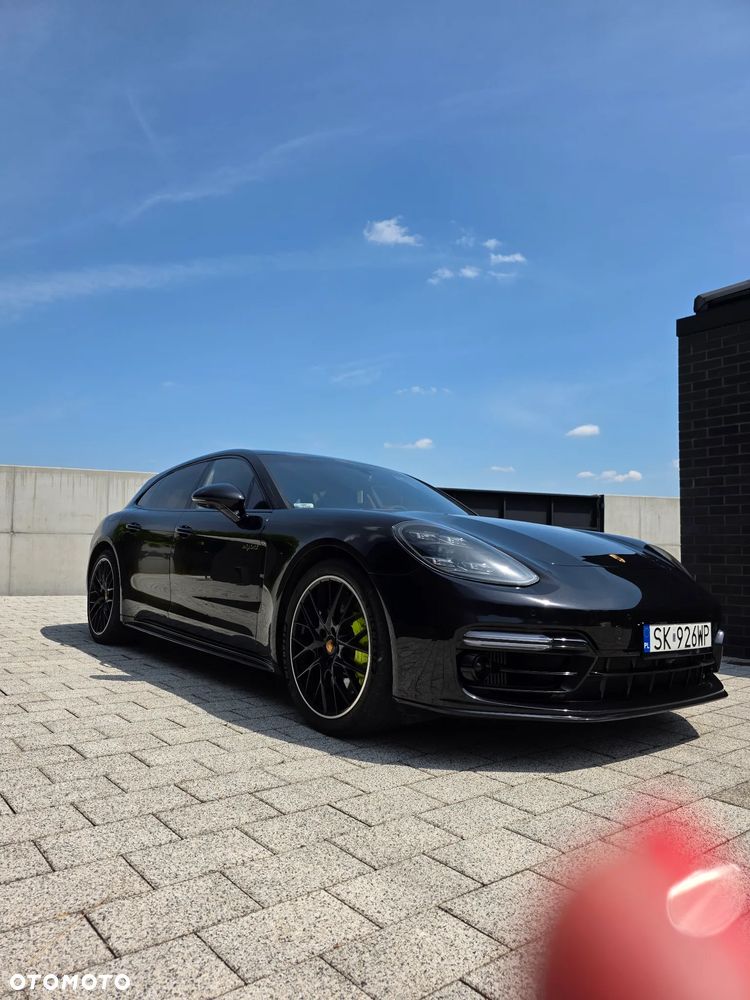 Porsche Panamera 4S E-Hybrid - 5