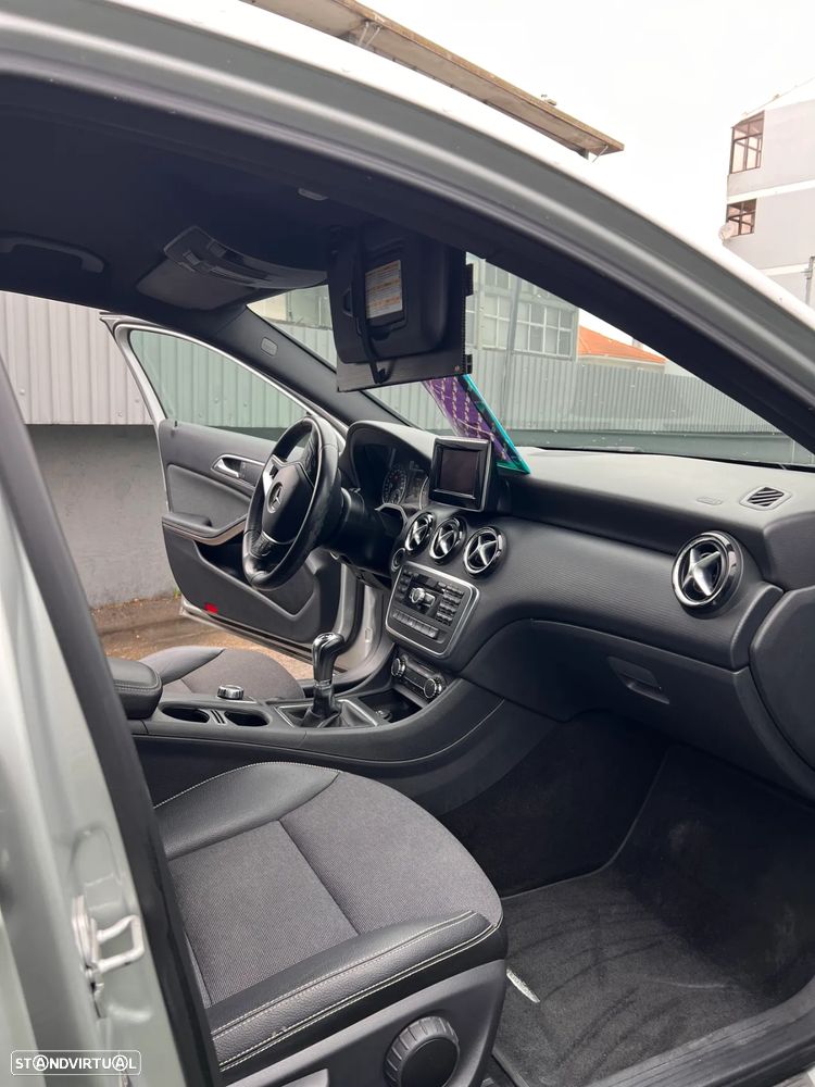 Mercedes-Benz A 180 CDI (BlueEFFICIENCY) - 8