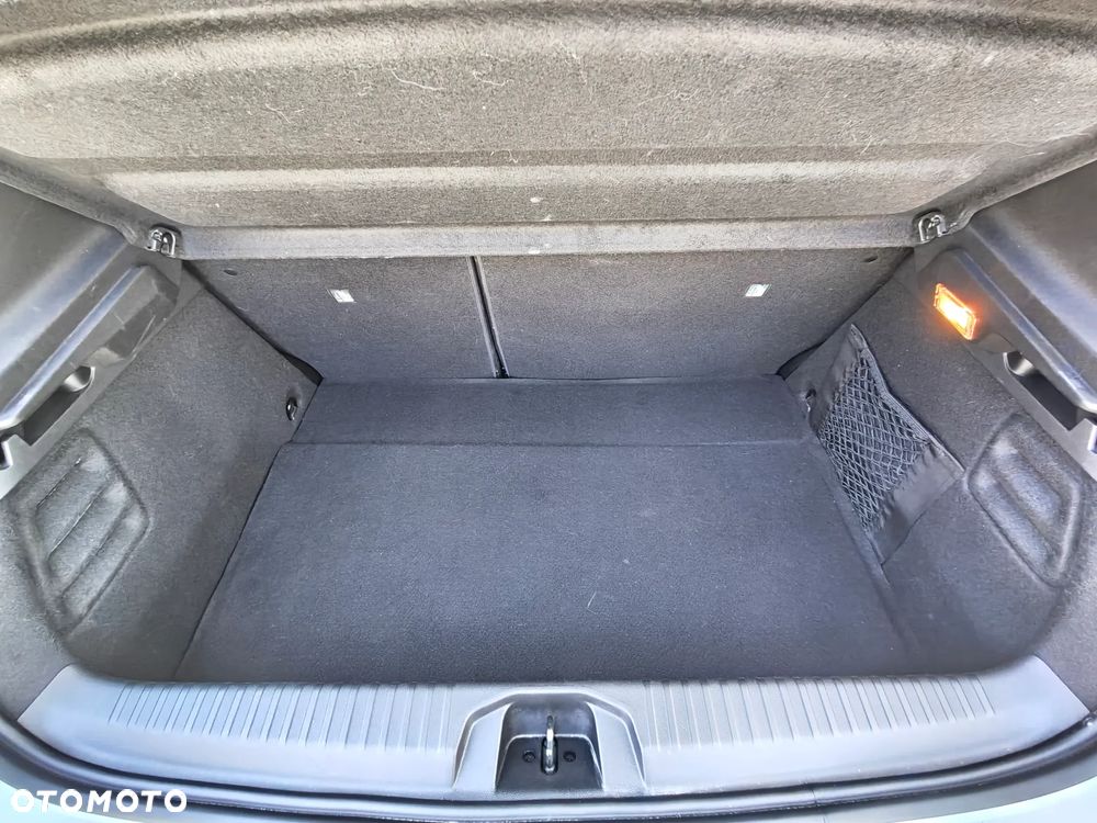 Renault Clio 1.6 E-TECH Full Hybrid 145 Techno - 27