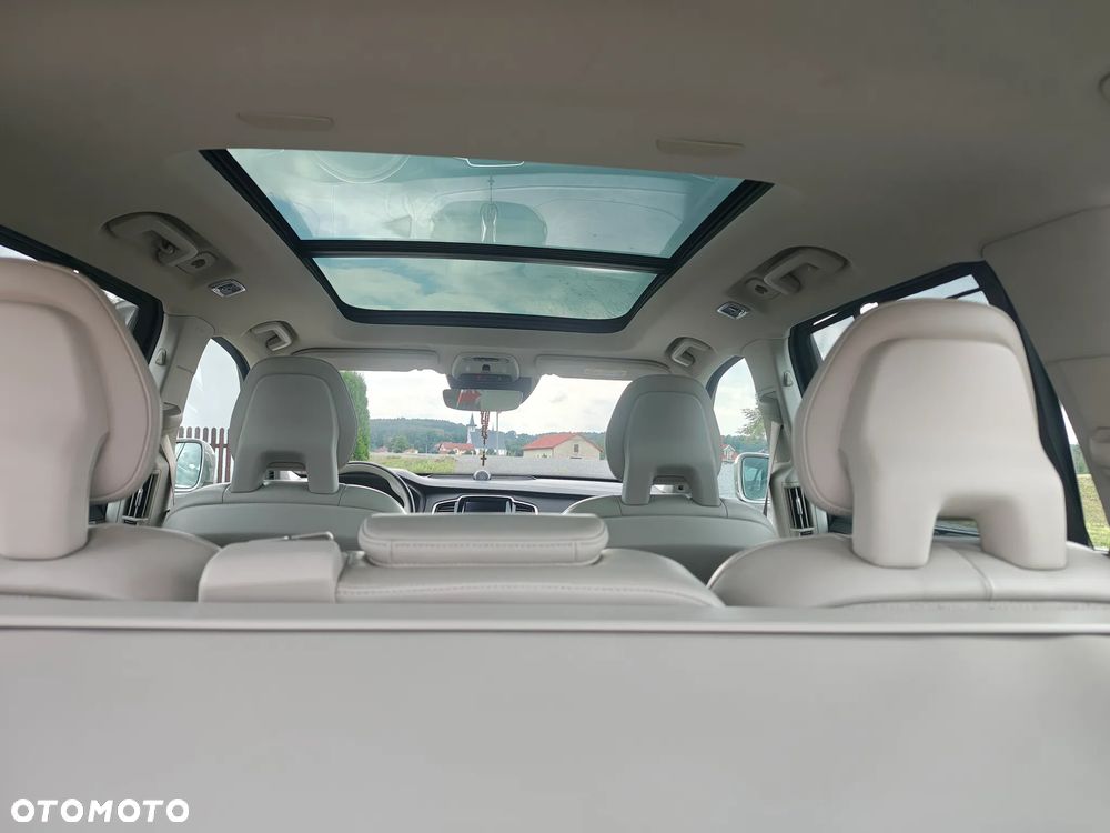 Volvo XC 90 T6 AWD Inscription - 12
