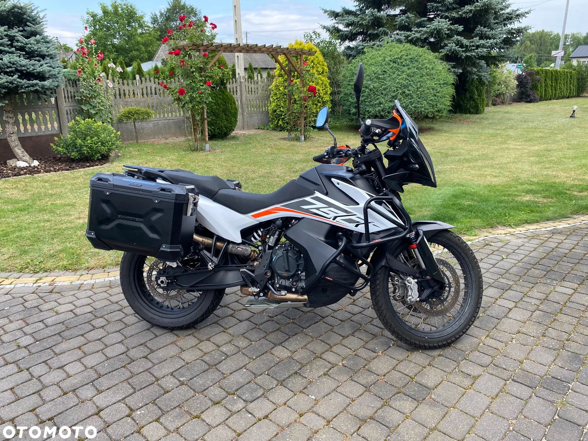 KTM Adventure - 1
