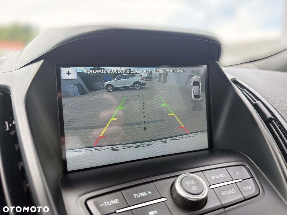 Ford Kuga - 32