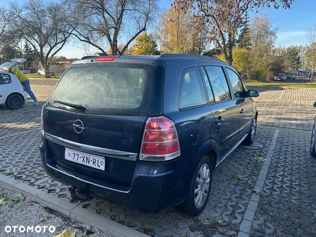 Opel Zafira 1.8 - 4