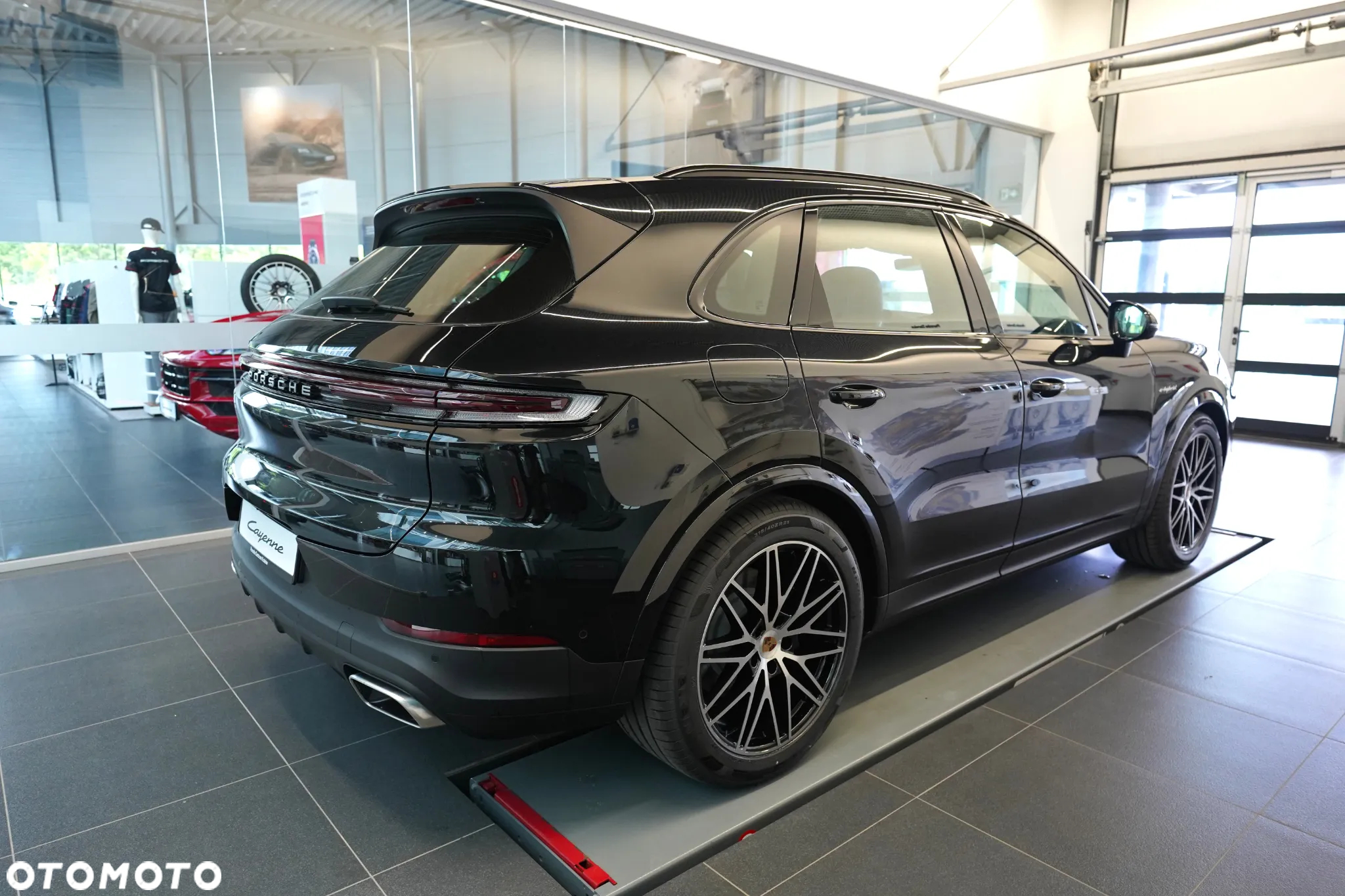Porsche Cayenne E-Hybrid - 3