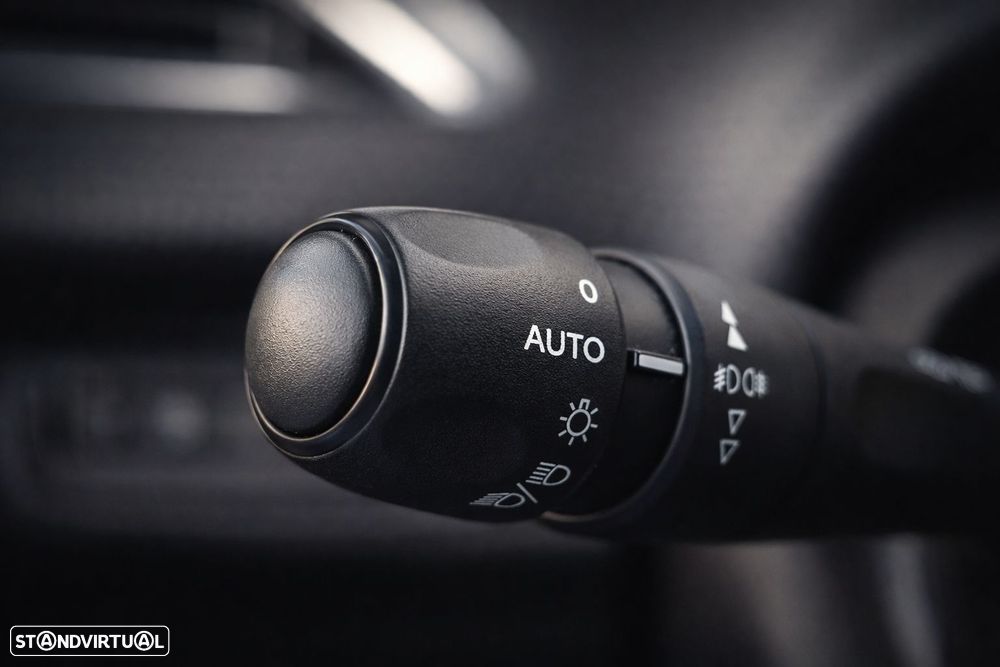 Peugeot 208 Blue-HDi 100 Stop&Start Allure - 10