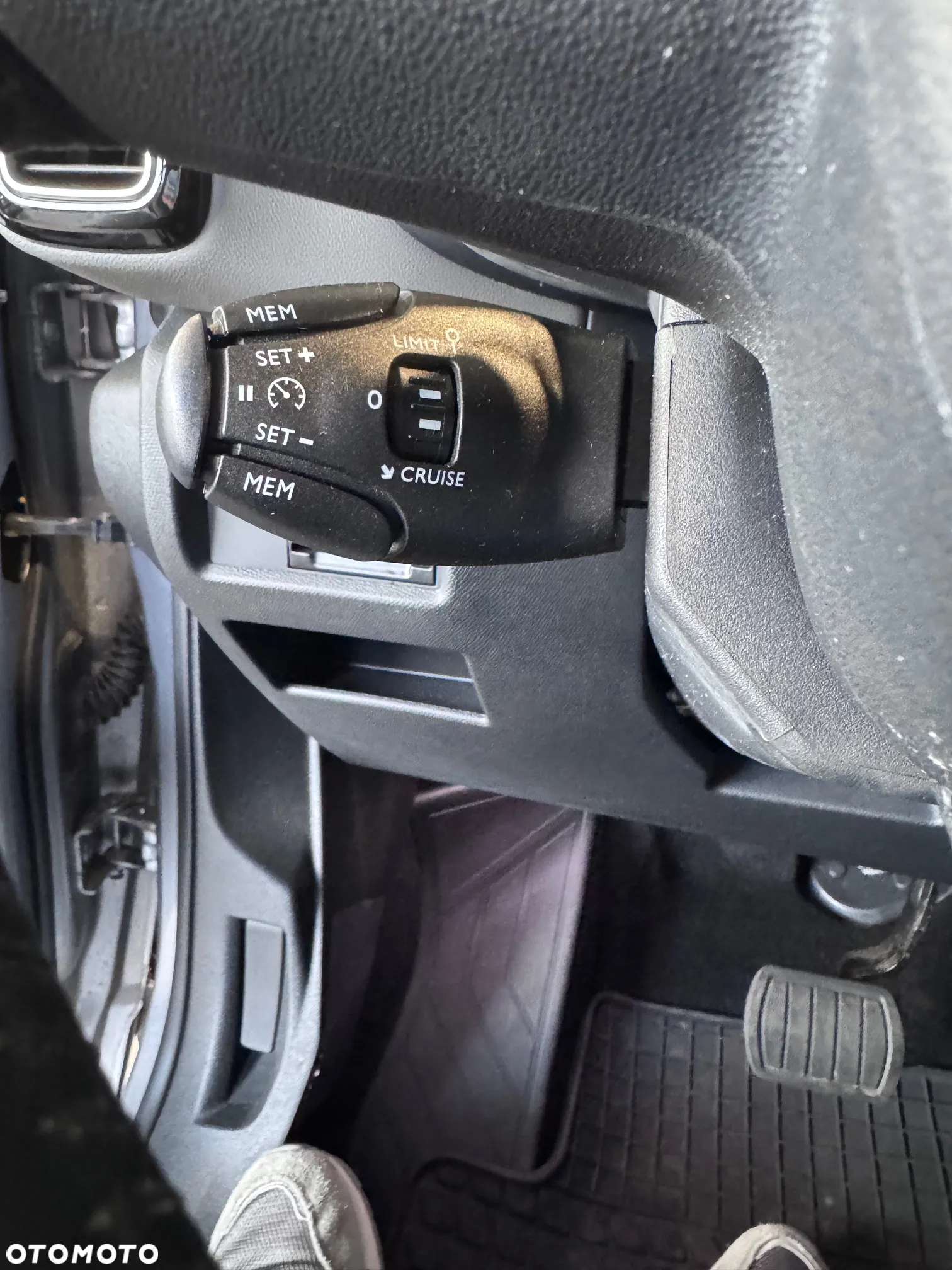 Citroën C5 Aircross 1.5 BlueHDi Live EAT8 - 28