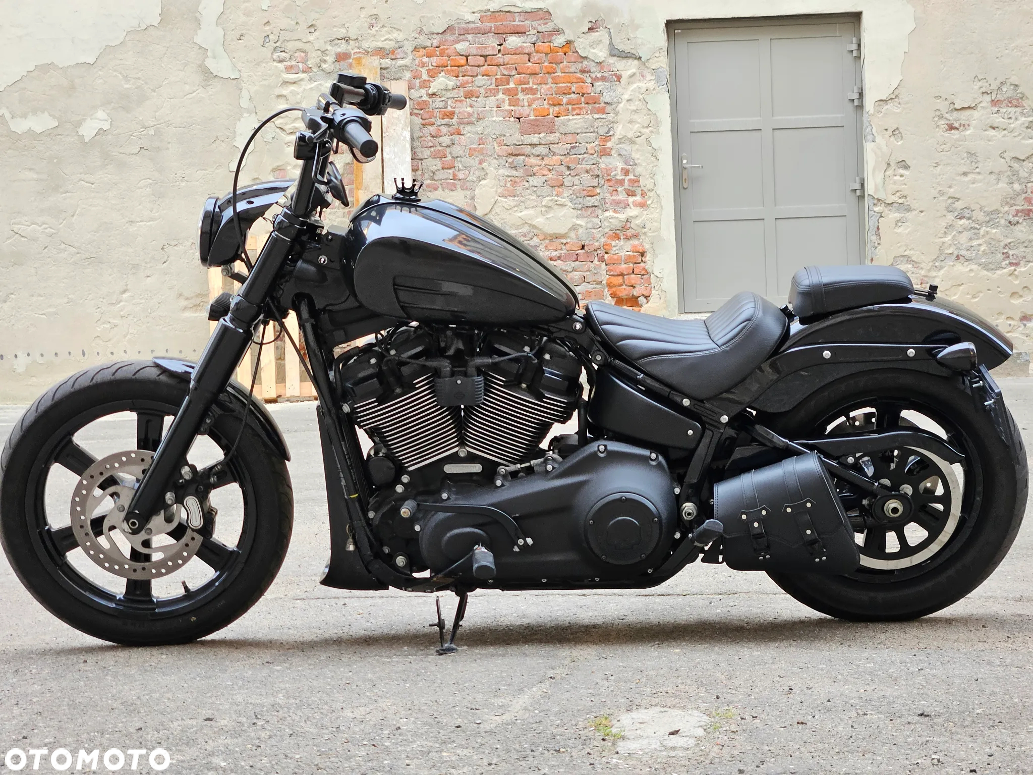 Harley-Davidson Softail Street Bob - 4