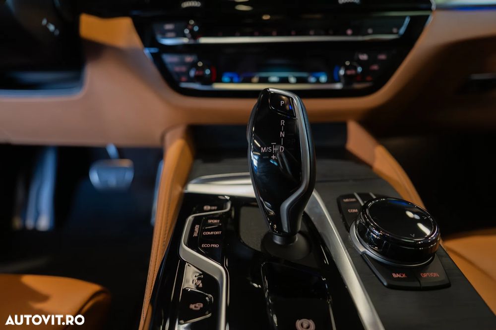 BMW Seria 5 540i xDrive Aut. - 8
