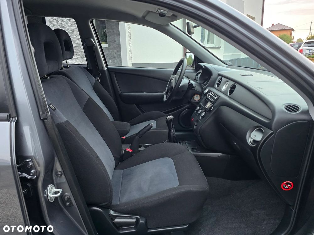 Mitsubishi Outlander 2.0 2WD Invite - 24
