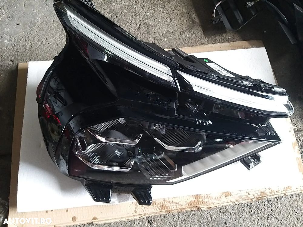 Far Dreapta cod: 9830649280 pentru Citroen C4 III an dupa 2020, Led - 1