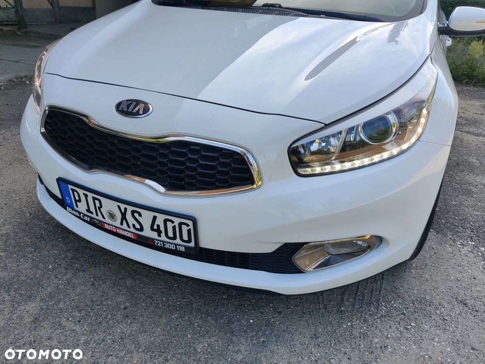Kia Ceed 1.4 CRDi 90 Vision - 11