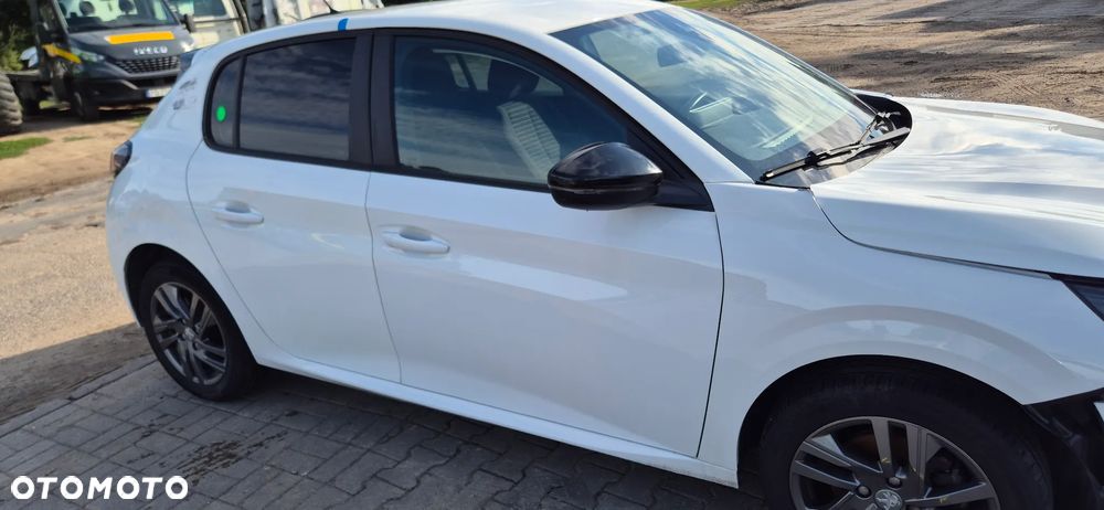 Peugeot 208 1.5 BlueHDi Allure Pack S&S - 6