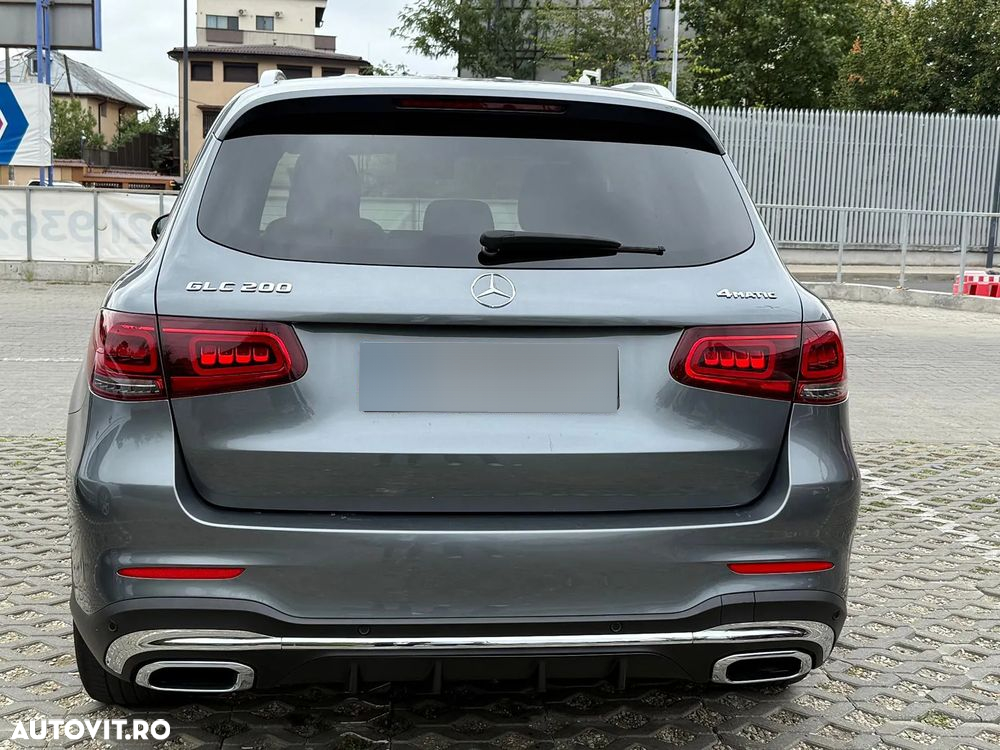 Mercedes-Benz GLC - 6