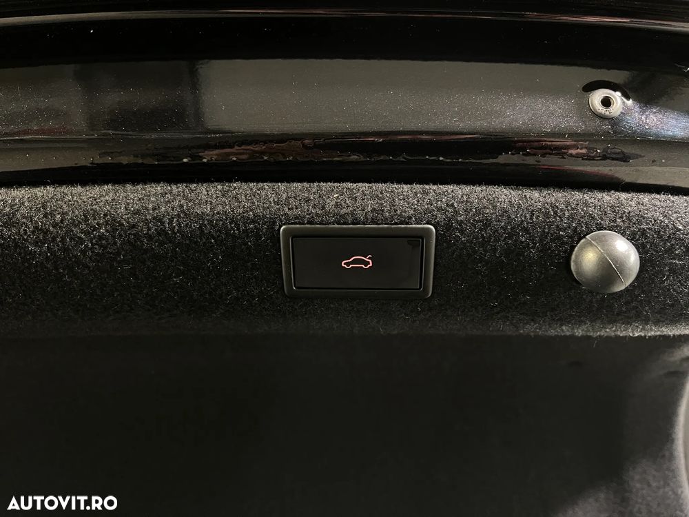 Skoda Superb 2.0 TDI DSG Ambition - 19