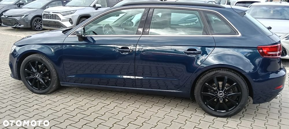 Audi A3 Sportback 2.0 TDI Premiere Edition - 26