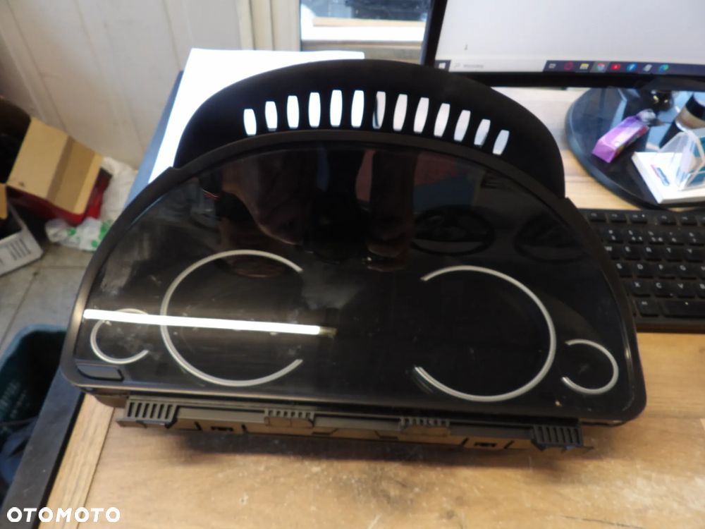 BMW - F10,F11,F01 - LICZNIK , ZEGAR - LED - POD HUDUP - EUROPA - 9319485 - 1