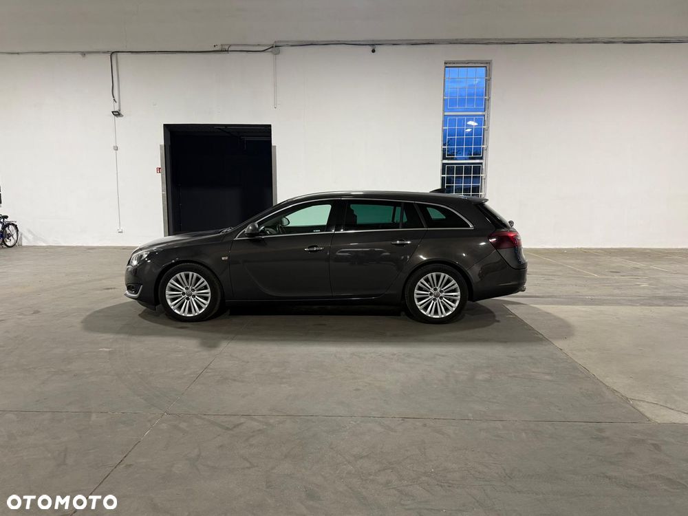 Opel Insignia - 15