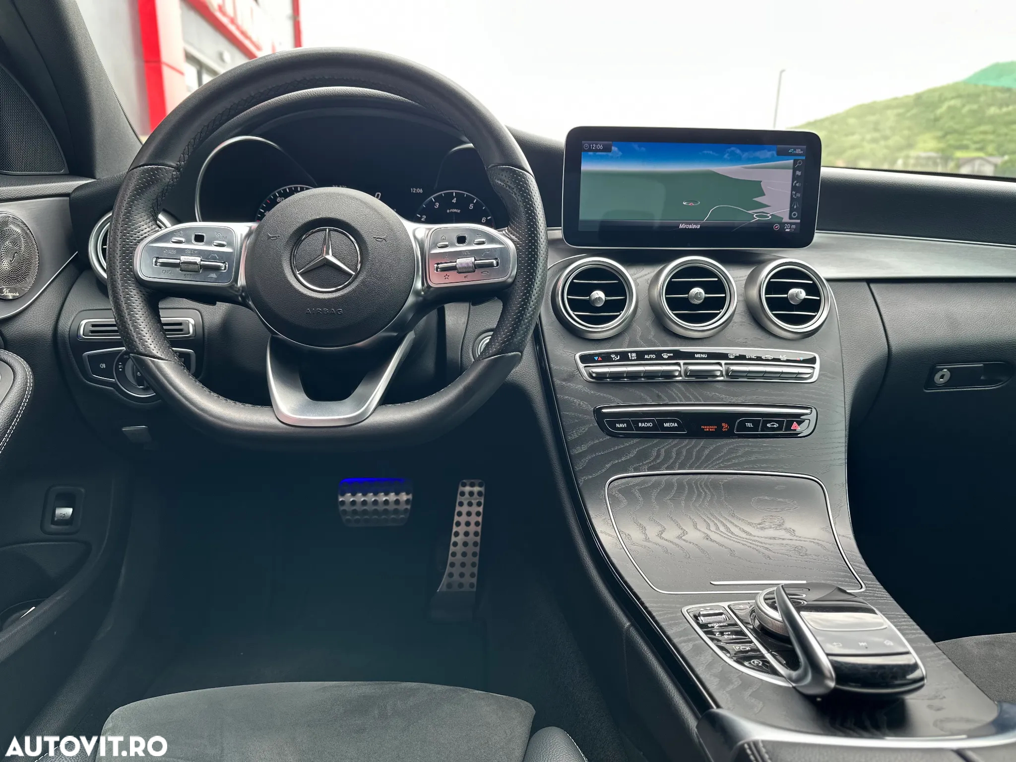 Mercedes-Benz C 300 Aut. - 27