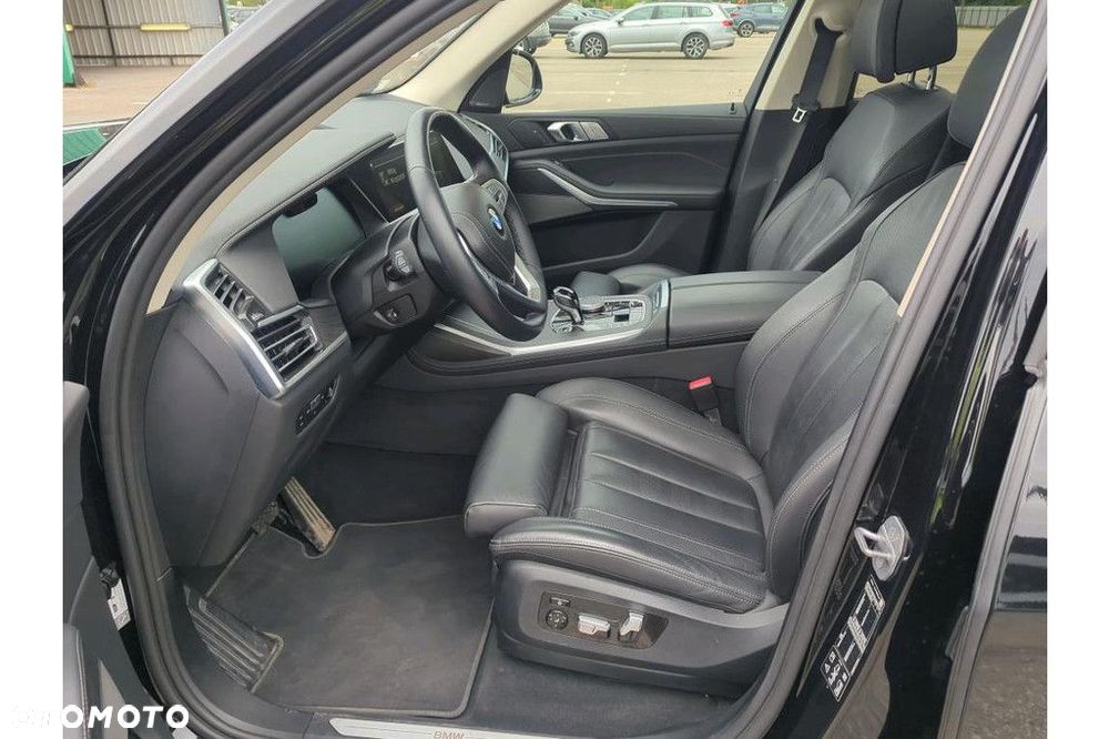 BMW X7 - 13