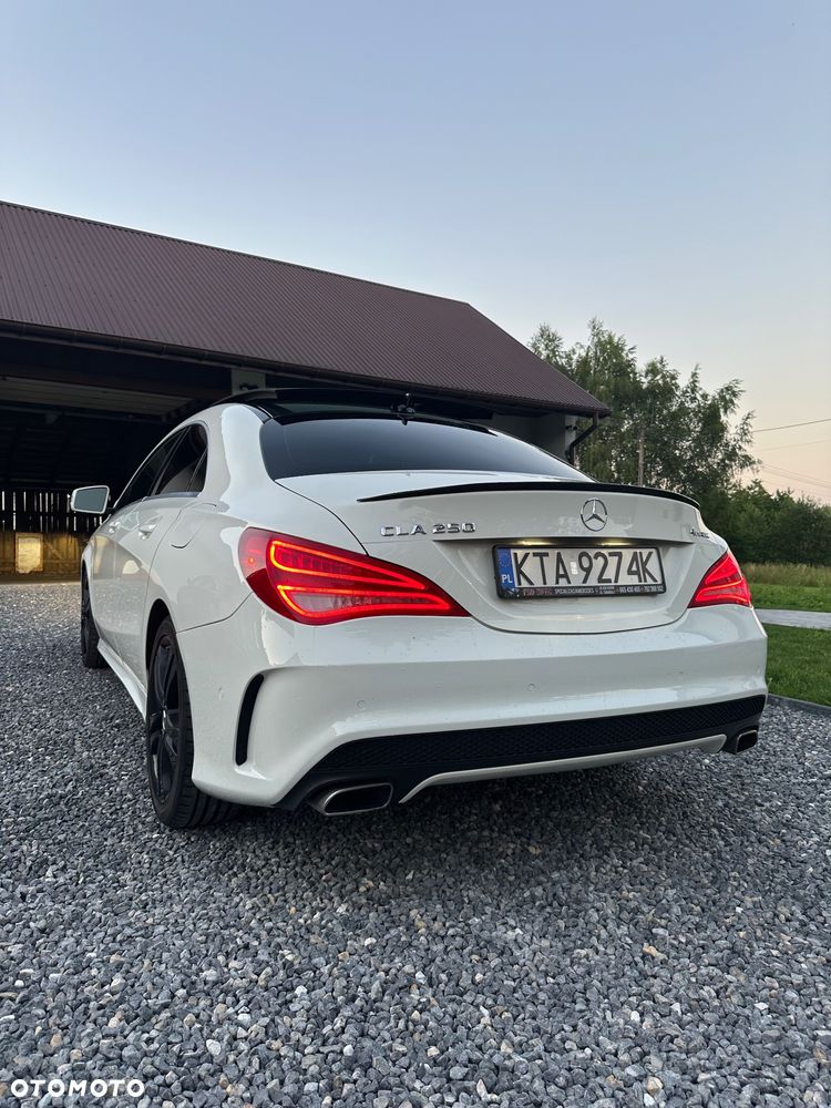 Mercedes-Benz CLA 250 4-Matic Sport - 5