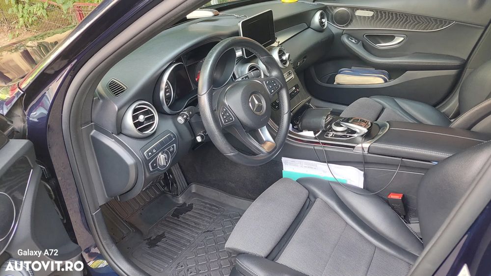 Mercedes-Benz C 200 4Matic 9G-TRONIC Avantgarde - 9