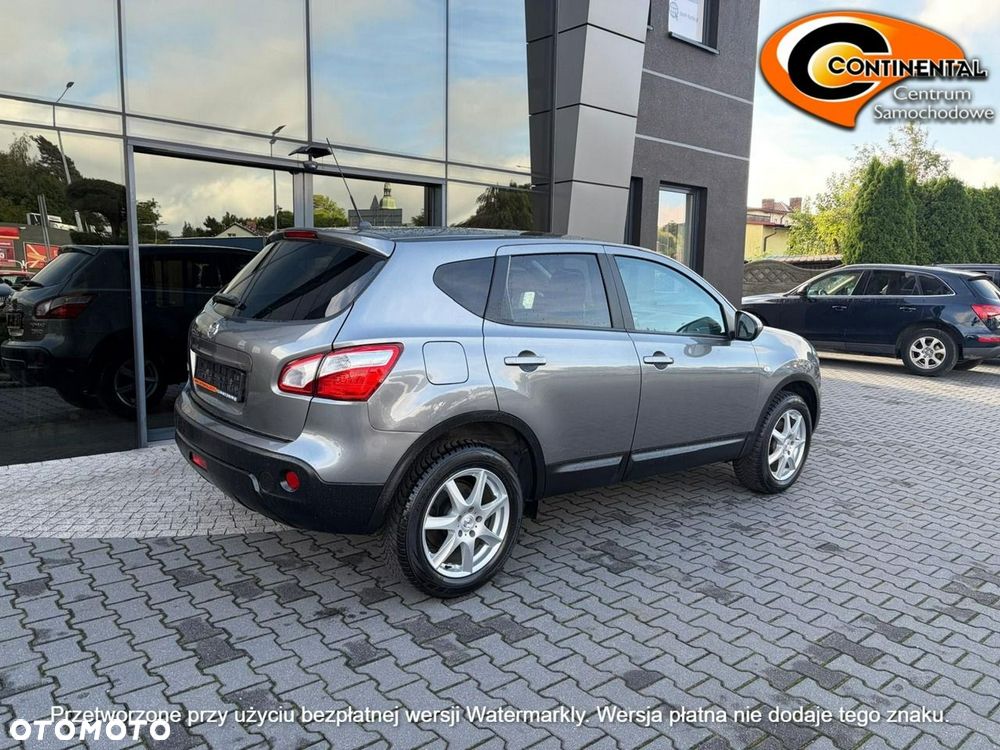 Nissan Qashqai - 4