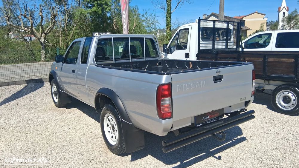 Nissan Navara 4x4 - 10