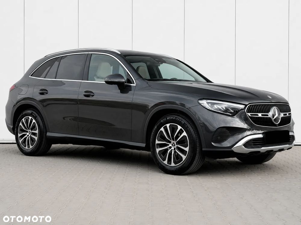 Mercedes-Benz GLC 200 4-Matic - 2