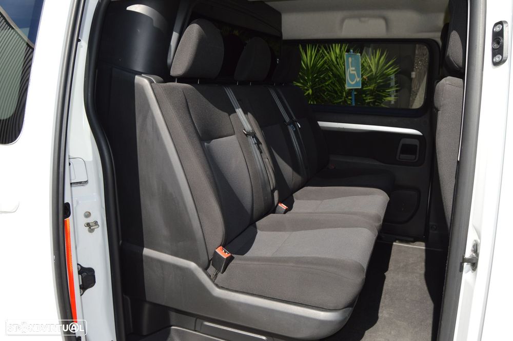 Peugeot Expert 2.0 BlueHDi L3H1 Premium Long EAT8 - 15