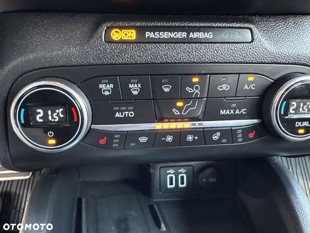 Ford Focus - 21