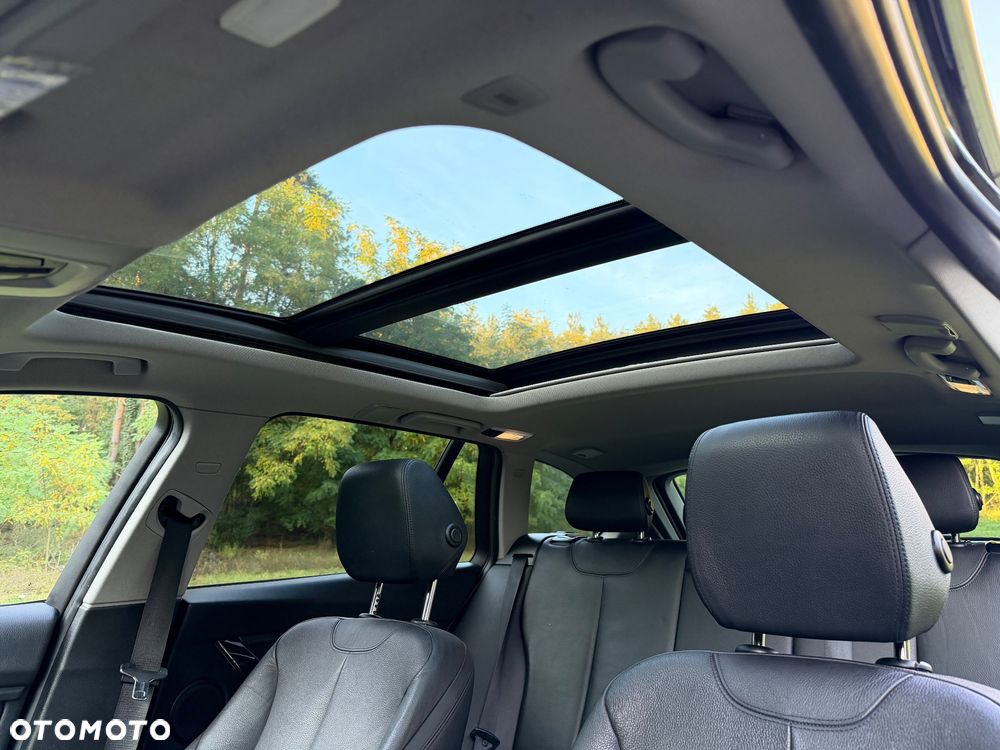 BMW Seria 3 330d xDrive Sport Line - 29