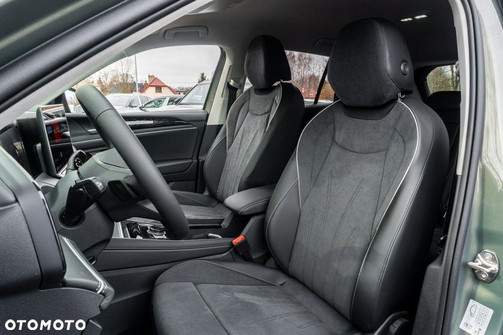 Volkswagen Tiguan - 13