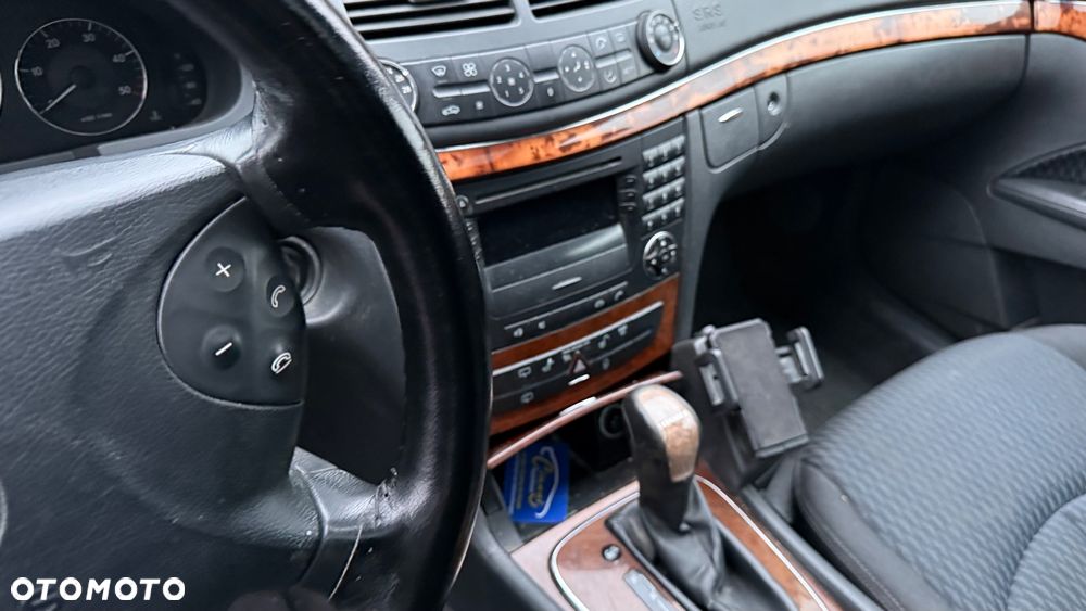 Mercedes-Benz Klasa E - 14