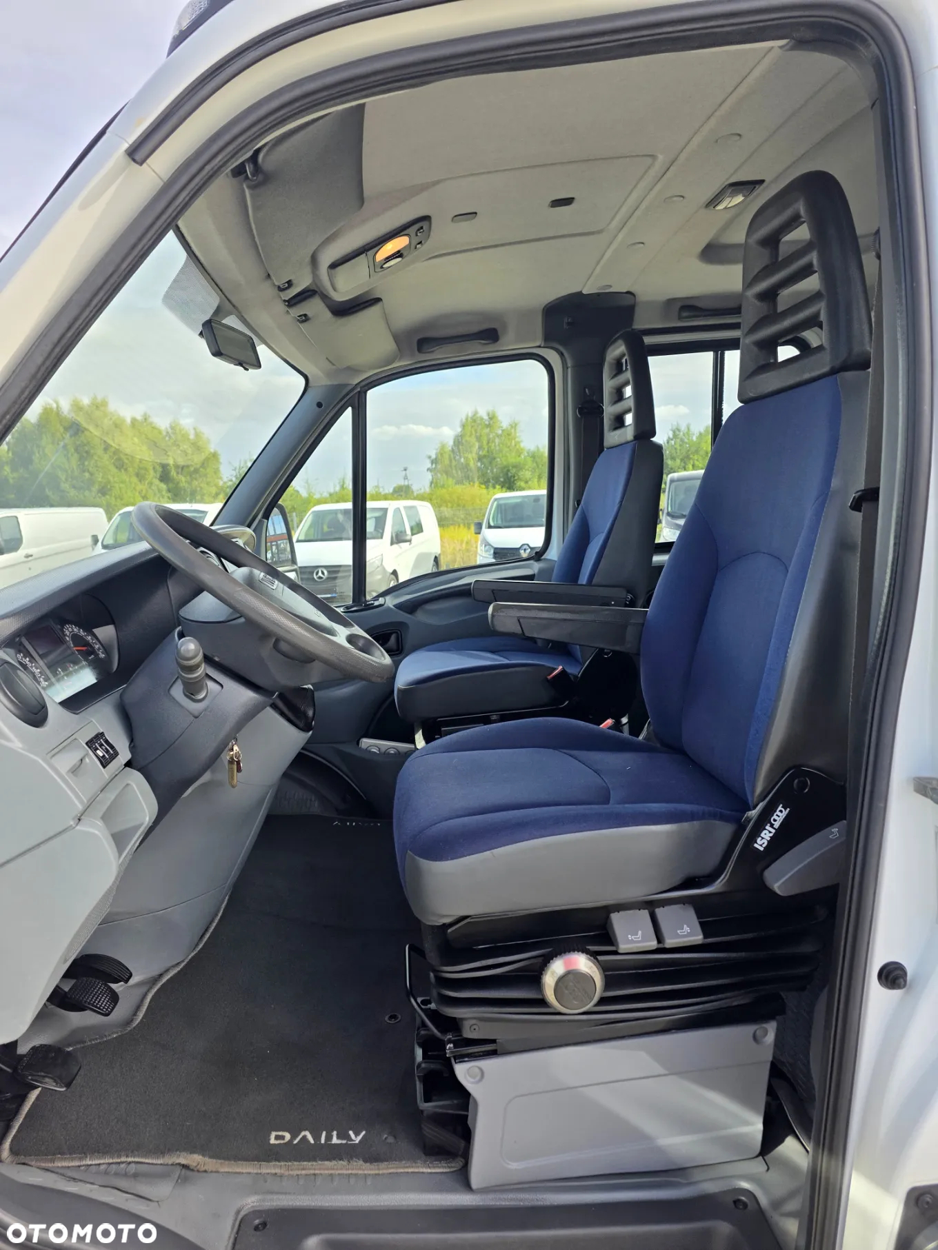 Iveco 35C15 3,0 HPI 150 KONNA DOKA BRYGADÓWKA 7 OSOBOWA 3,5M SKRZYNIA BLIŻNIAKI DO 3,5T WEBASTO GWARANCJA - 10