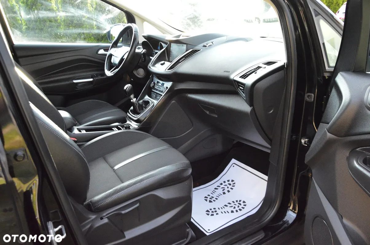 Ford C-MAX 2.0 TDCi Start-Stop-System Titanium - 33