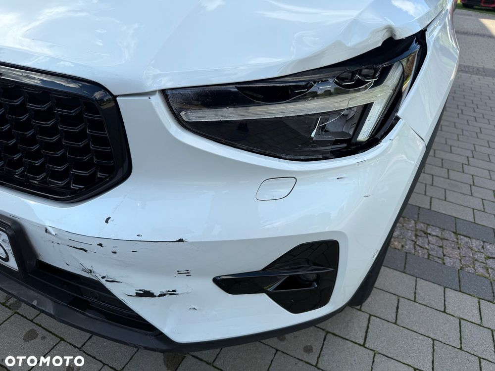 Volvo XC 40 B3 Plus Dark - 11