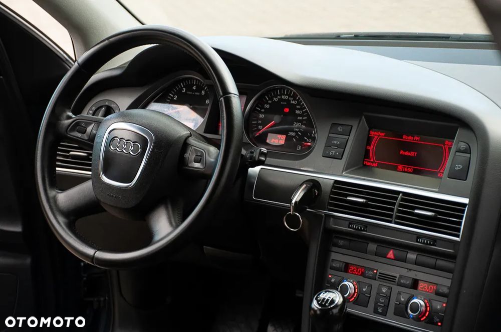Audi A6 Limousine 2.4 - 21