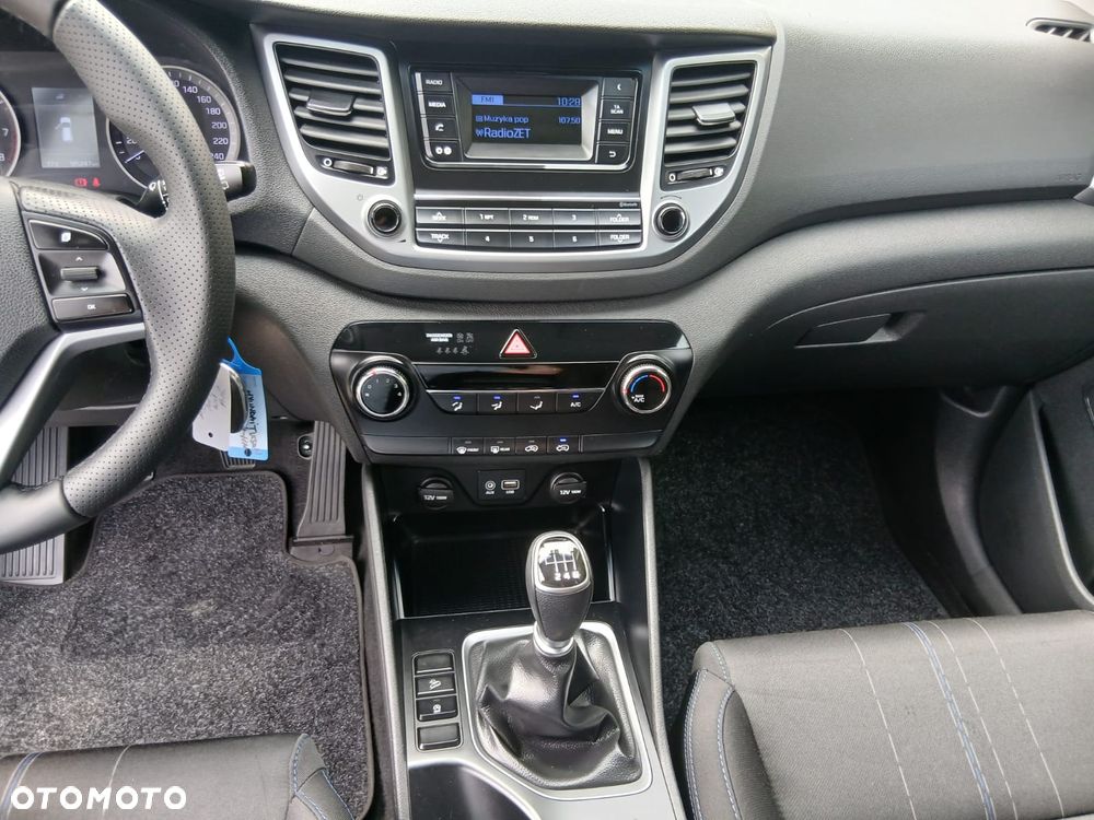Hyundai Tucson blue 1.6 GDi 2WD Classic - 24
