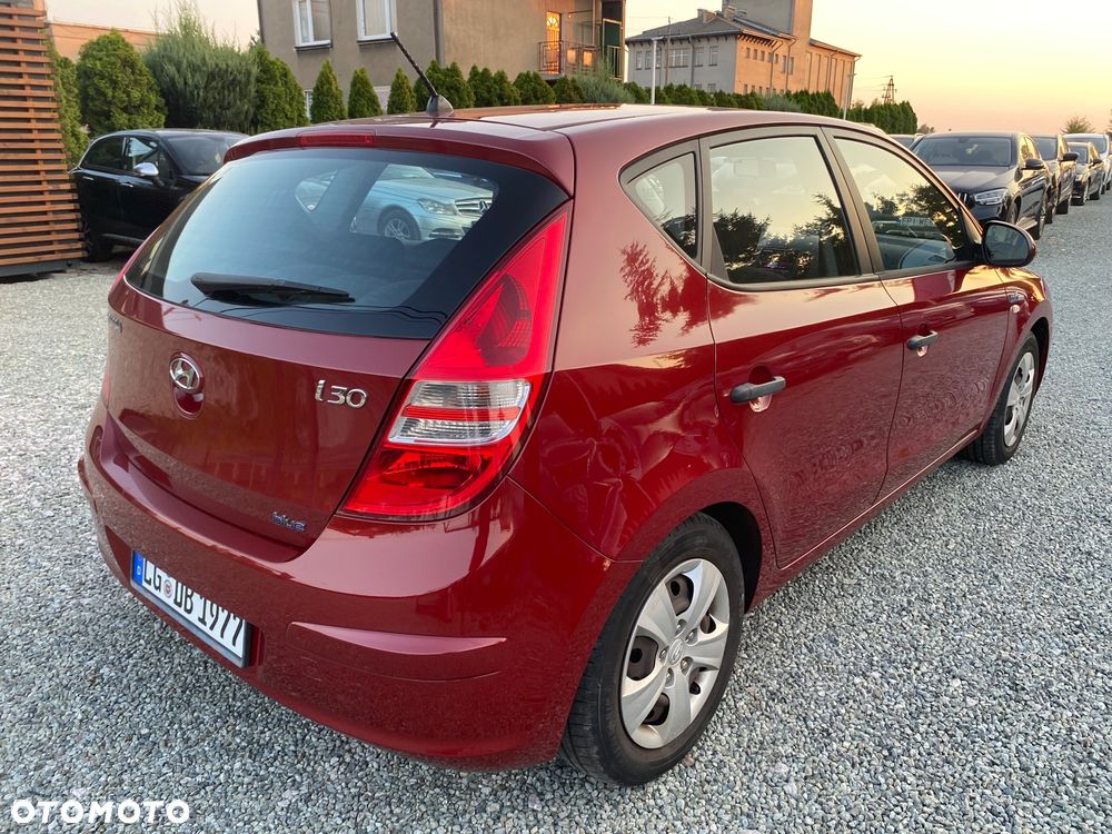 Hyundai i30 1.4 Blue Comfort - 14