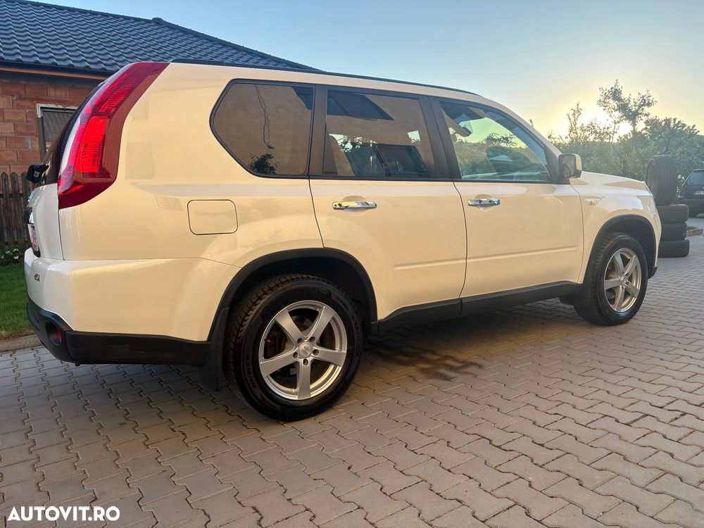 Nissan X-Trail 2.0 dCi 4x4 DPF Automatik LE - 16