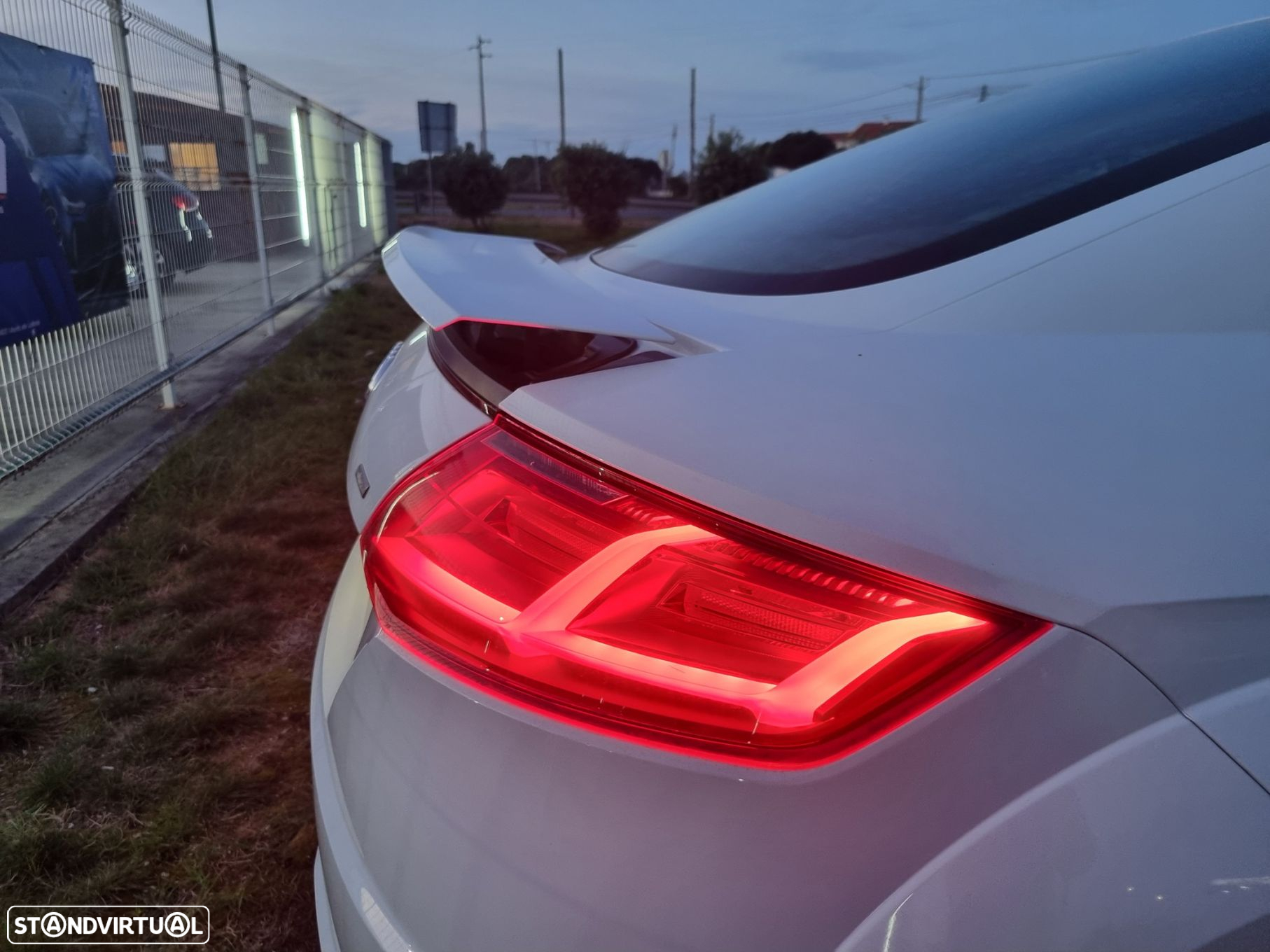 Audi TT Coupé 2.0 TDI S-line - 17