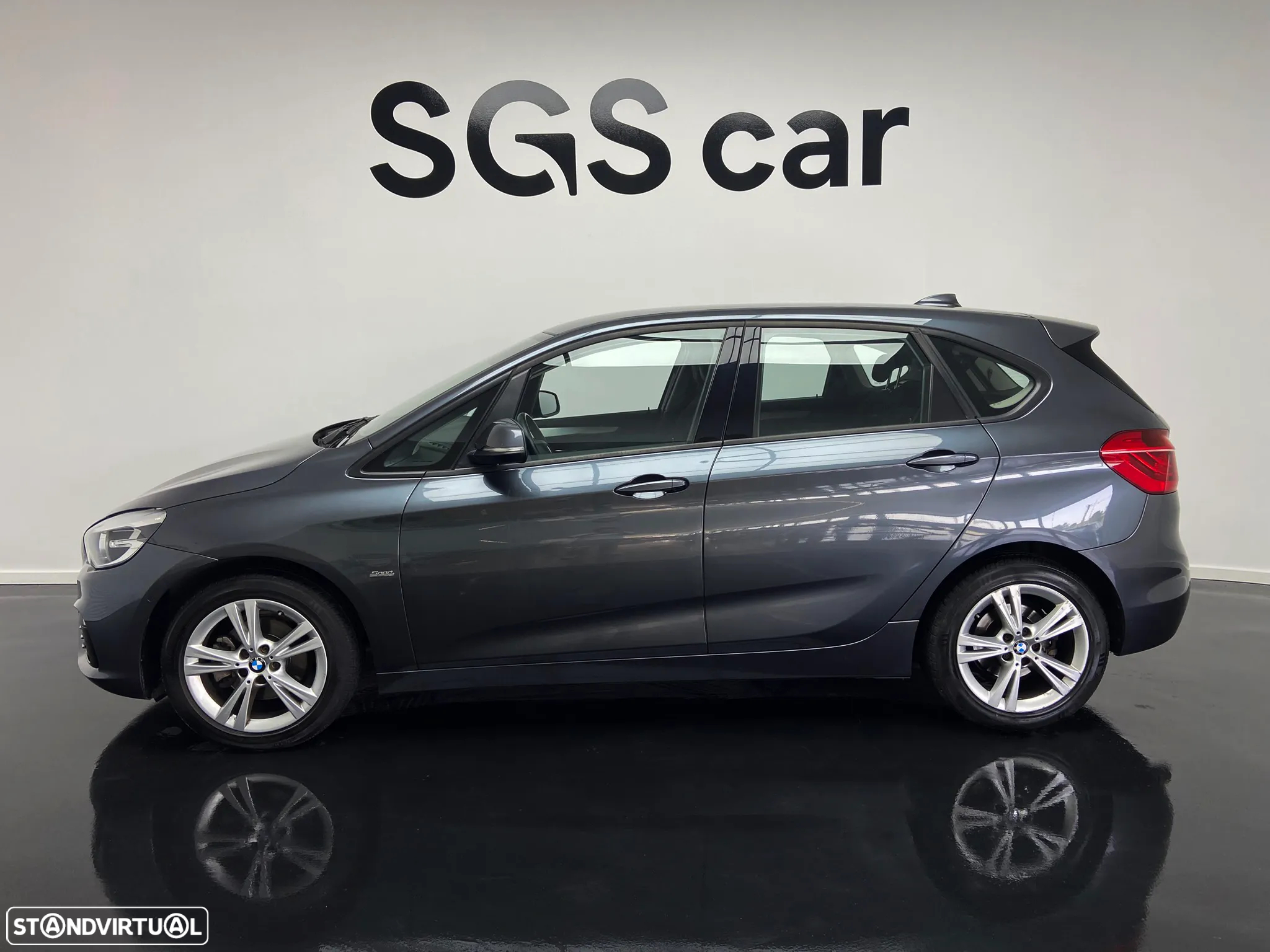 BMW 216 Active Tourer d Line Sport - 2