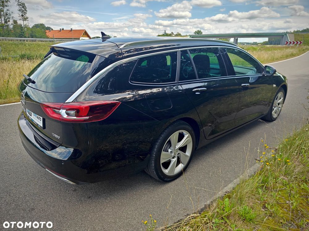 Opel Insignia - 12