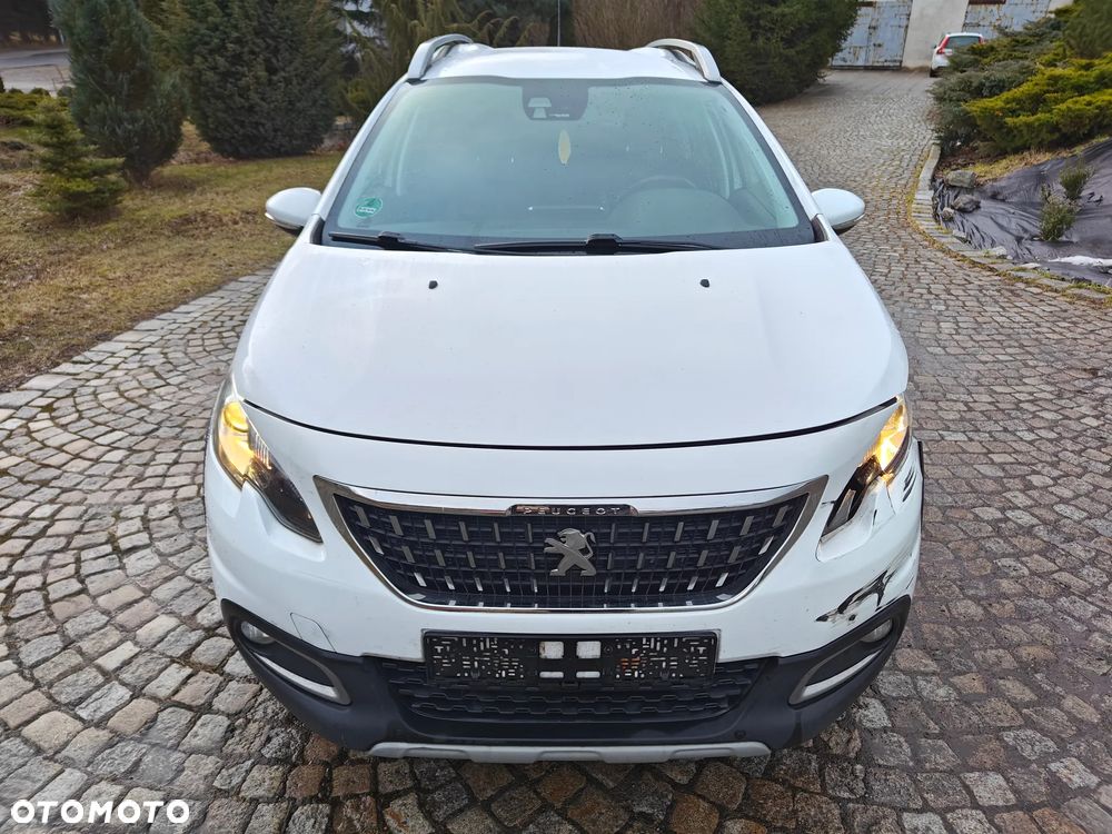 Peugeot 2008 PureTech 110 GPF Stop&Start EAT6 Allure - 19