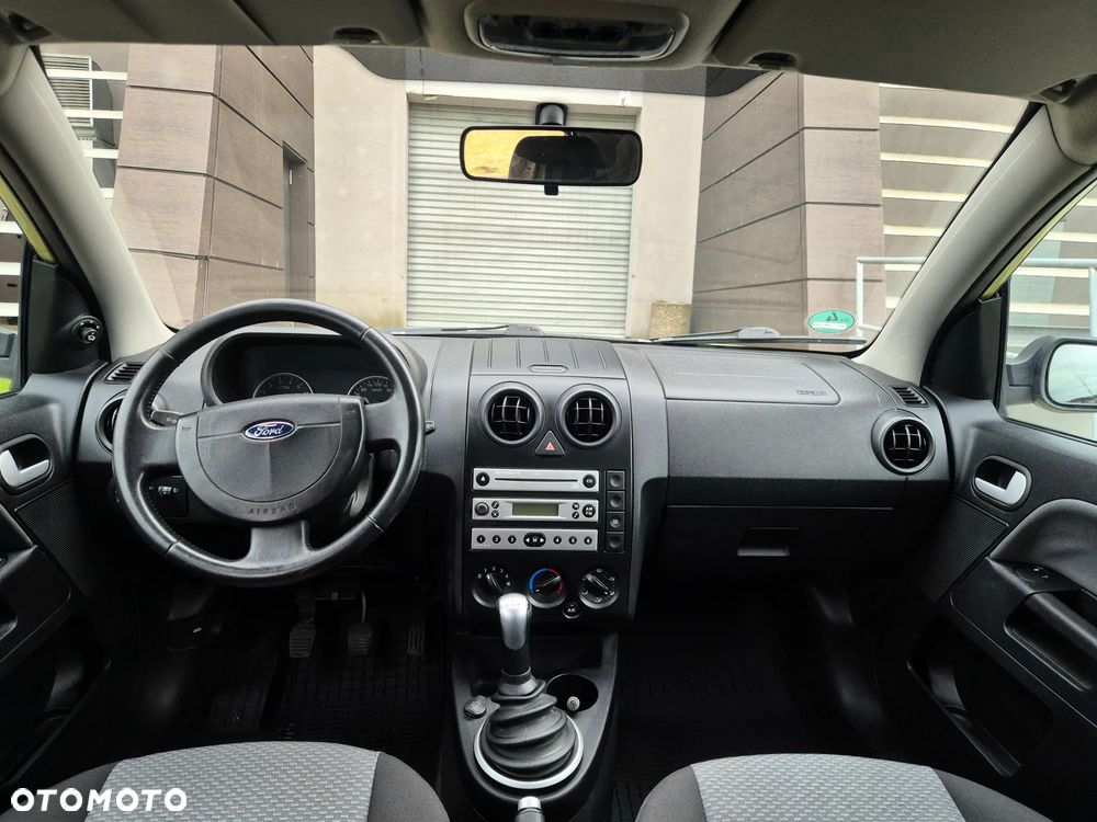Ford Fusion 1.4 Ambiente - 7