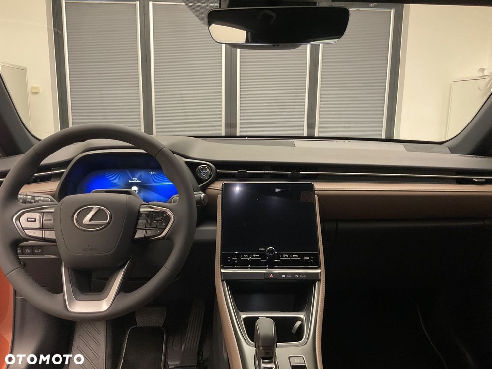 Lexus LBX 1.5 Hybrid - 7