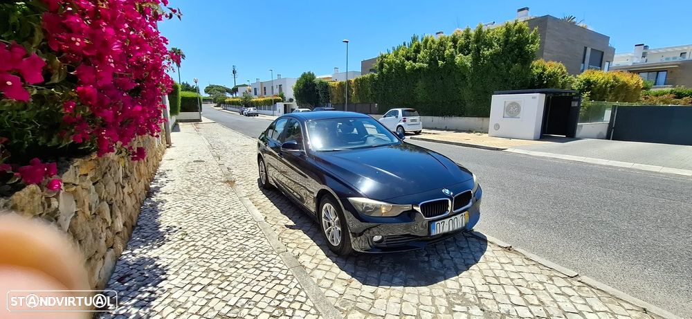 BMW 318 d Pack M - 5