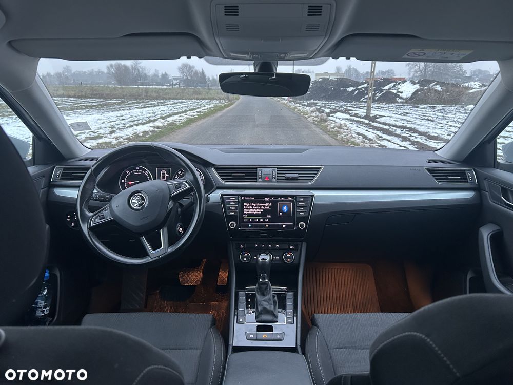 Skoda Superb 2.0 TDI Ambition DSG - 12