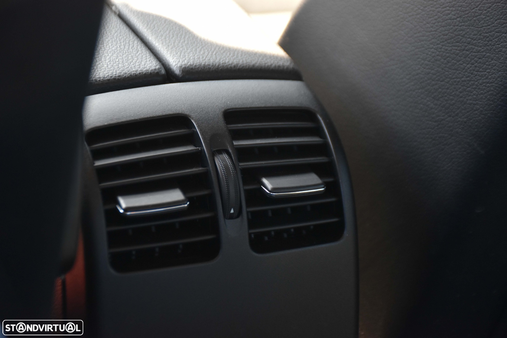 Mercedes-Benz C 320 CDi Avantgarde Auto. - 19