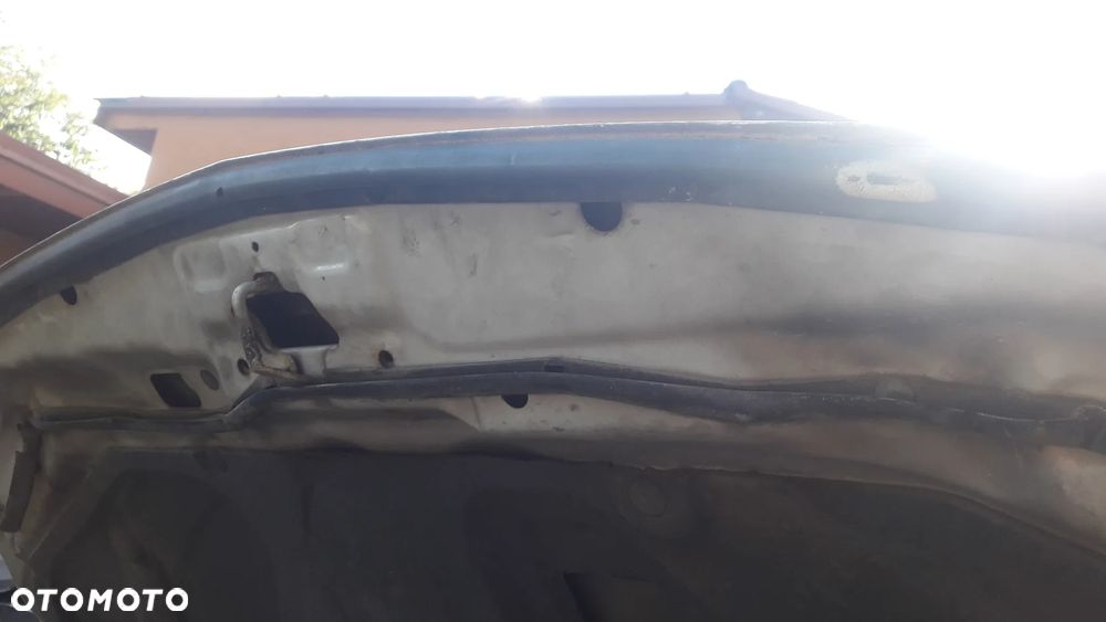 Mazda 323 323f BJ 98-03 Lift  Maska lampa zderzak pas atrapa 22V - 8